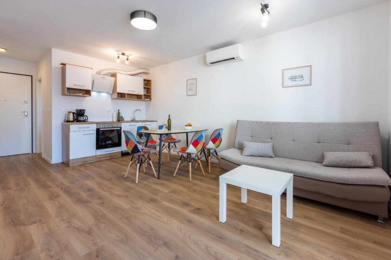 Luxury Apartments Lovorka 1 & 2**** Selce Ngoại thất bức ảnh